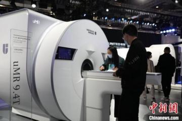 国产医疗器械展示硬核“黑科技”